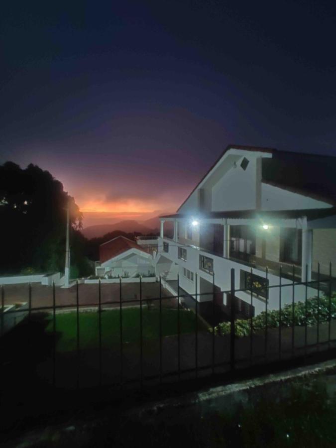 Ls Cottage Ooty Ngoại thất bức ảnh